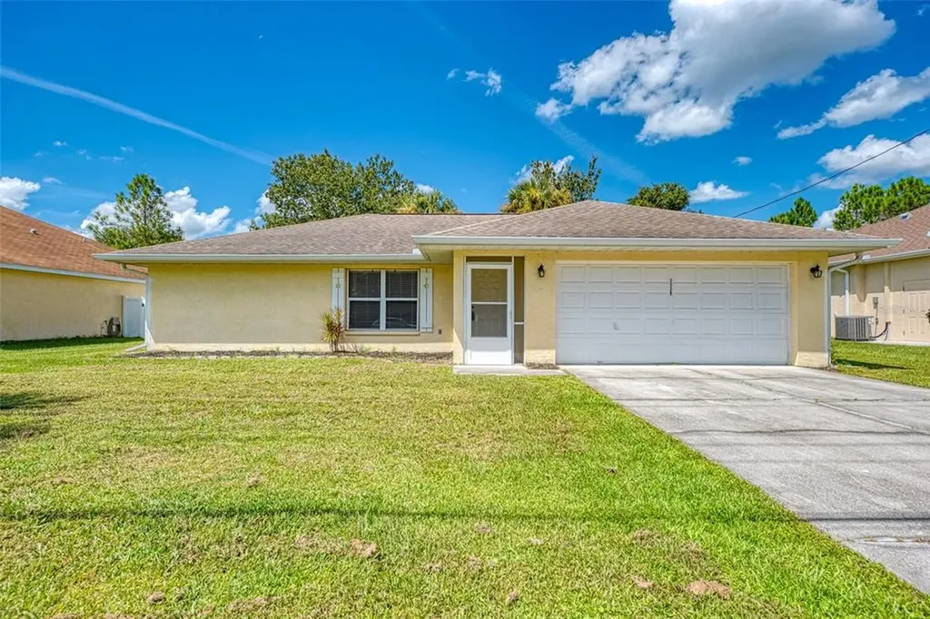 2739 N Chamberlain Boulevard North Port FL 34286