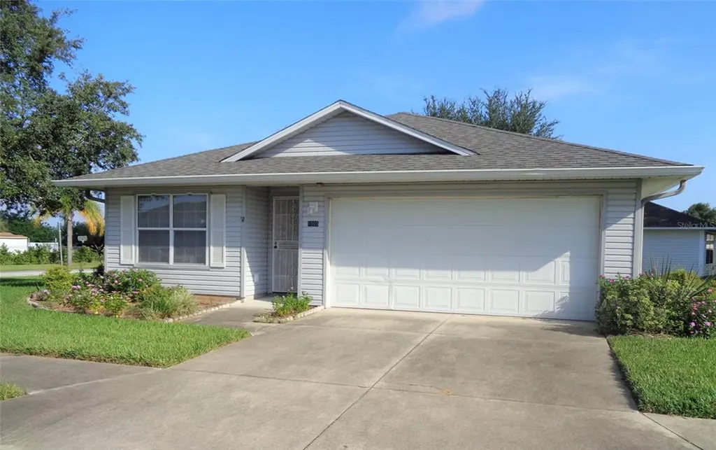1505 Golden Palm Circle Tavares FL 32778