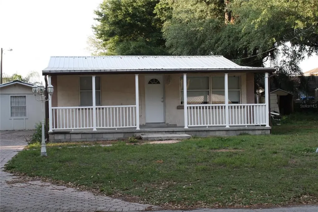 11102 Thomas Street Seffner FL 33584
