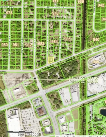 19664 Kenilworth Boulevard Port Charlotte FL 33954