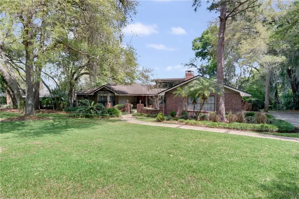 208 N Sweetwater Cove Boulevard Longwood FL 32779