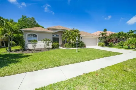 7302 38th Court E Sarasota FL 34243