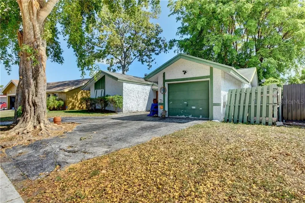 1212 SW 82nd Avenue North Lauderdale FL 33068