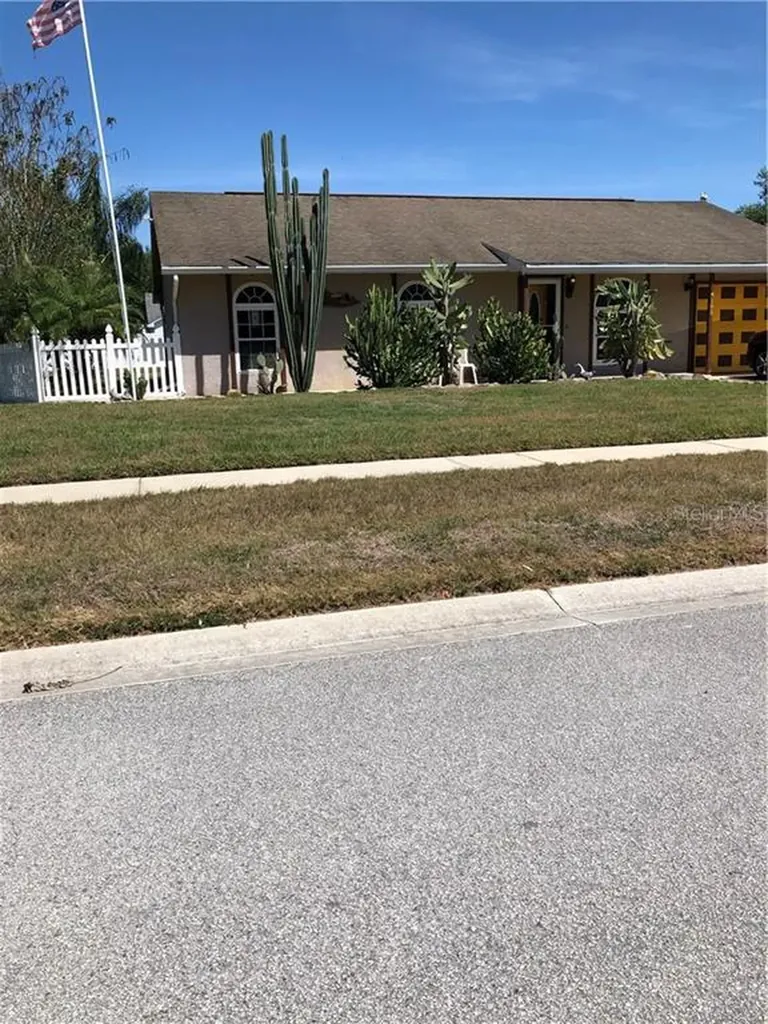 4195 Bergamont Court Kissimmee FL 34746