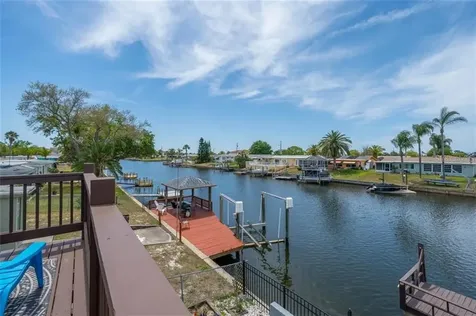 12627 1st Isle Hudson FL 34667