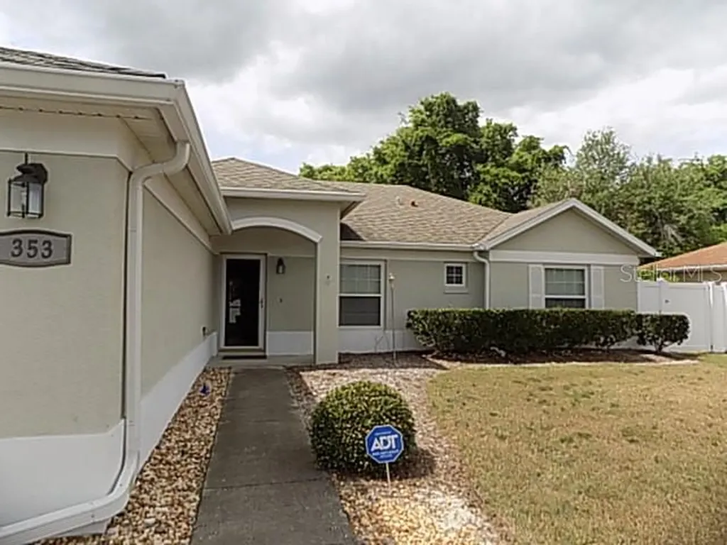 353 Covent Gardens Place Deltona FL 32725