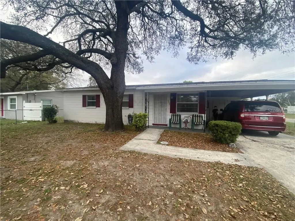 1712 E Bougainvillea Avenue Tampa FL 33612