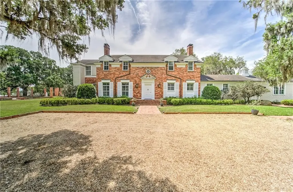 2100 N Lake Eloise Drive Winter Haven FL 33884