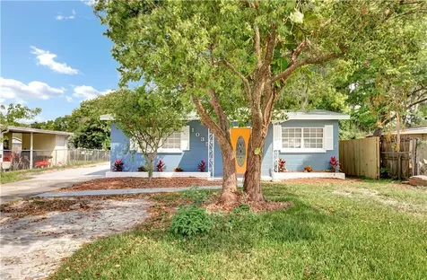1035 Pineview Place Lakeland FL 33801