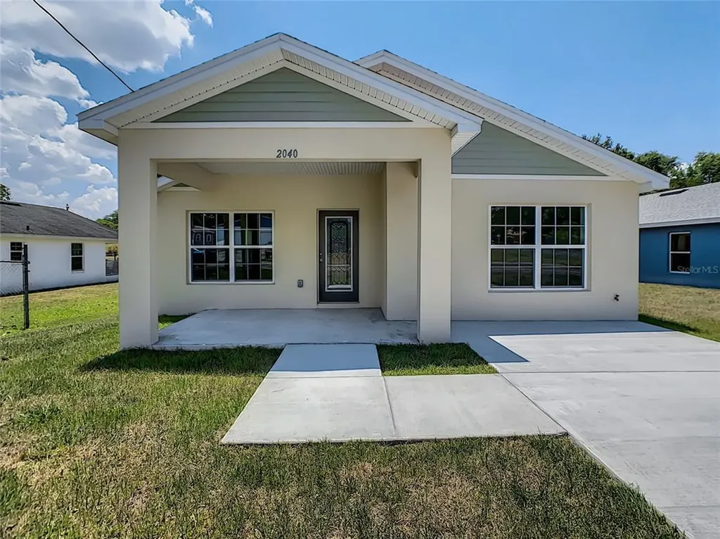 2040 Martin L King Jr Avenue Lakeland FL 33805