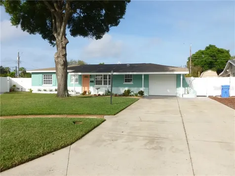 2238 60th Way N St Petersburg FL 33710