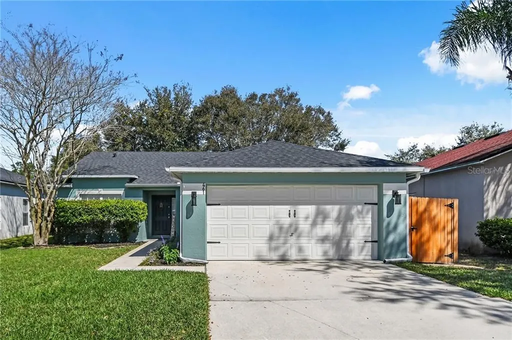 461 Wellesly Street Oviedo FL 32765