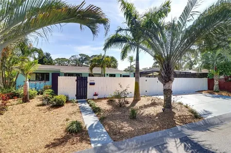 2375 81st Street N St Petersburg FL 33710