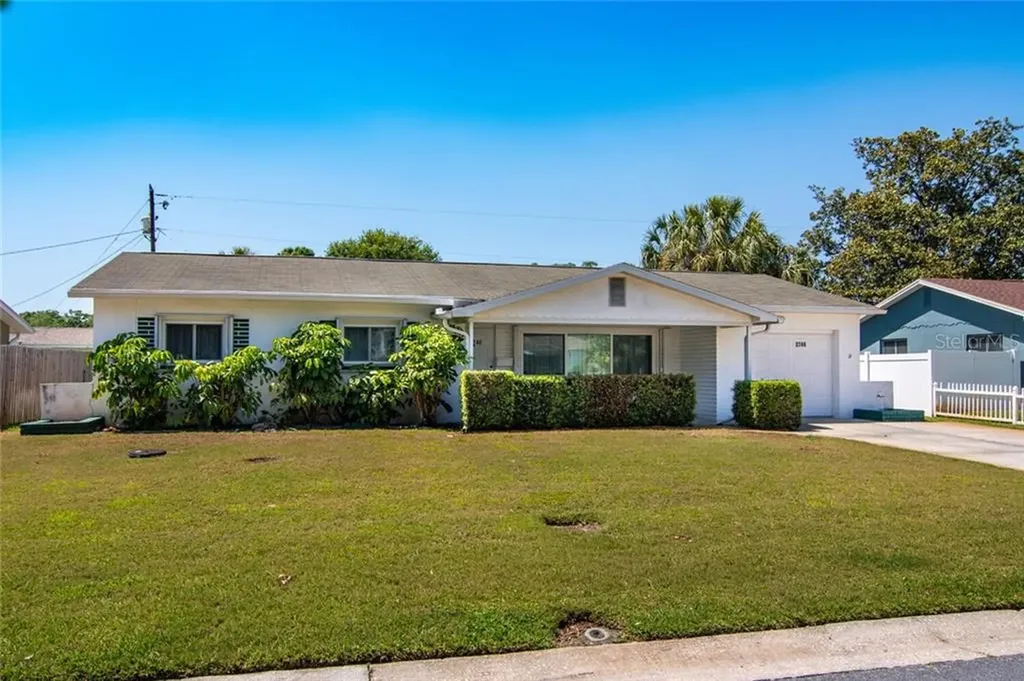 2746 63rd Street N St Petersburg FL 33710