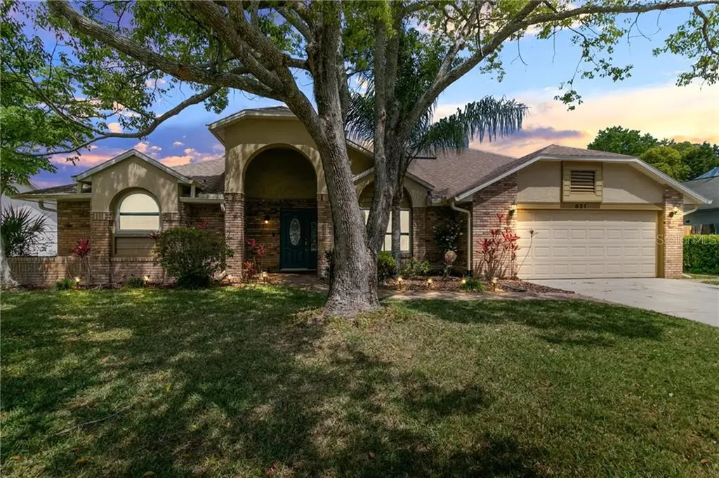 621 S Deerwood Avenue Orlando FL 32825