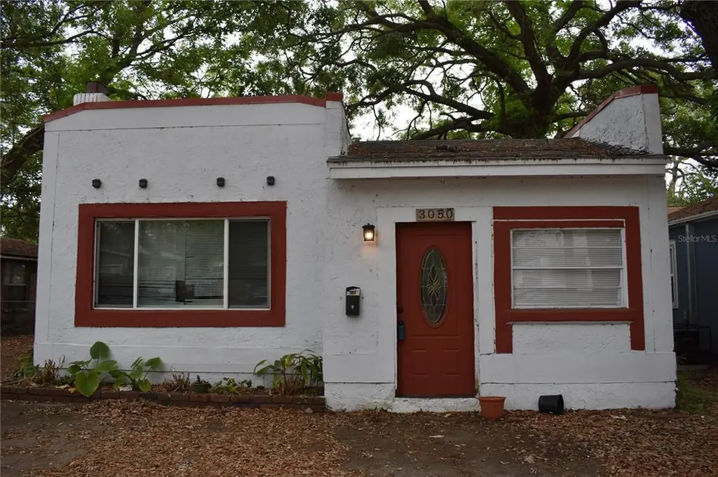 3050 21st Avenue S St Petersburg FL 33712