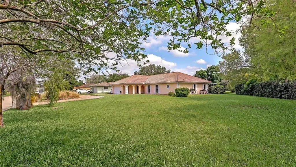 1910 Riviera Drive Sarasota FL 34232