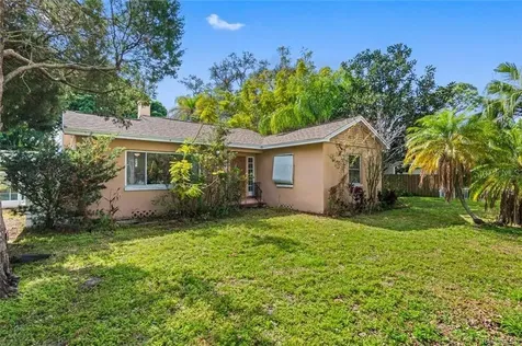 5380 54th Avenue N St Petersburg FL 33709