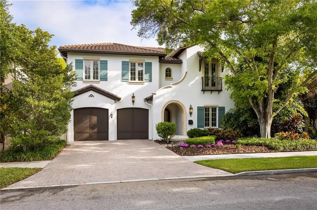 4525 W Swann Avenue Tampa FL 33609