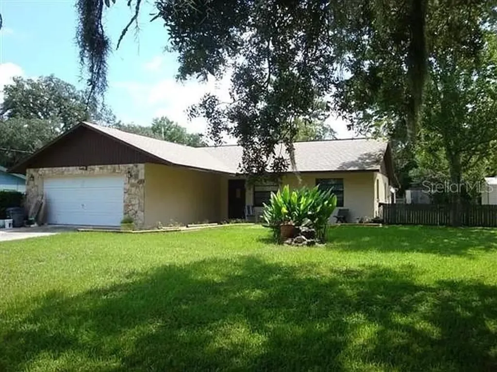 4970 Flamingo Lane Dade City FL 33523