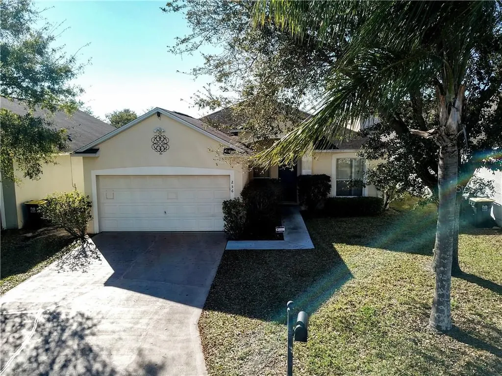 256 Sigmund Loop Davenport FL 33837