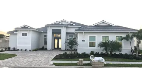 17777 Lucaya Drive Bradenton FL 34202