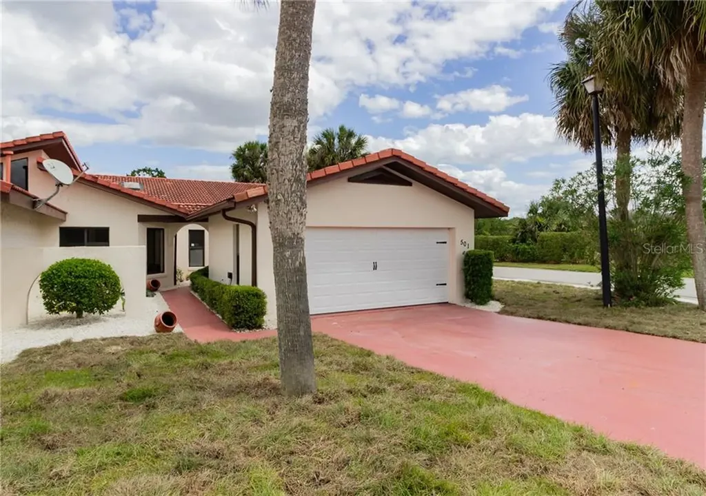 501 Clubhouse Drive Lake Wales FL 33898
