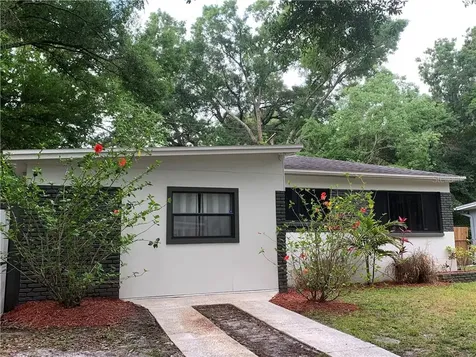 2015 E Crenshaw Street Tampa FL 33610