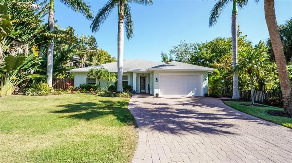 319 Ogden Street Sarasota FL 34242