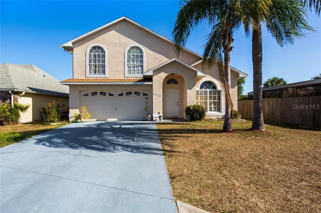 8825 Kensington Court Kissimmee FL 34747