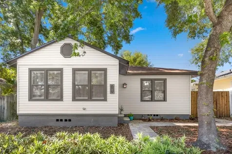 162 22nd Avenue N St Petersburg FL 33704