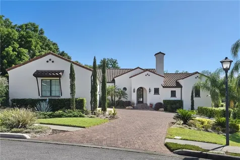 835 Golf Valley Drive Apopka FL 32712