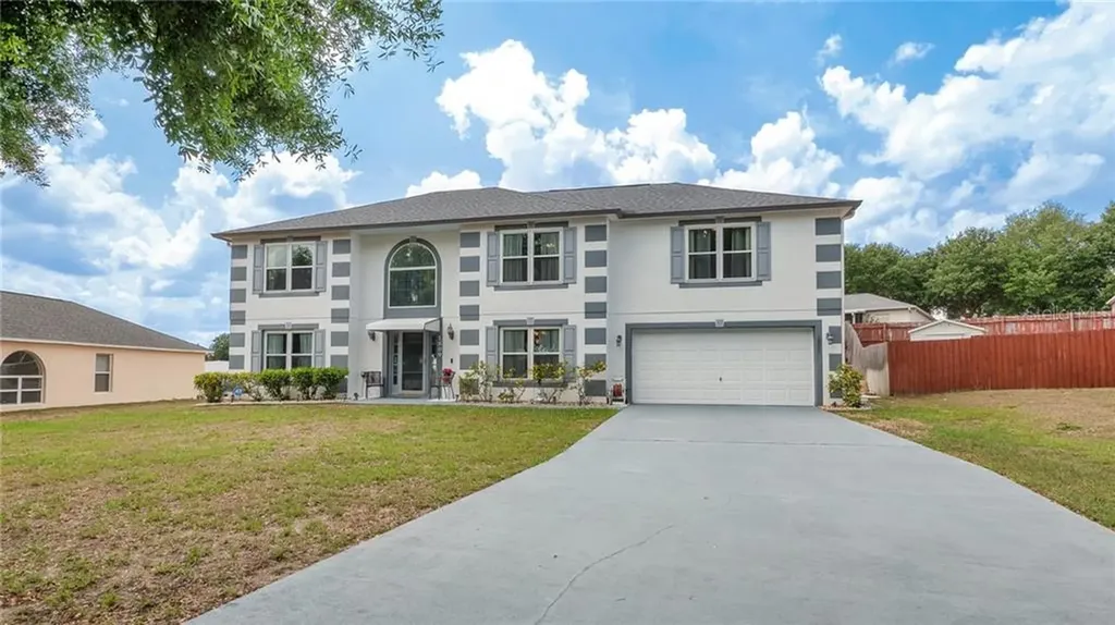 1809 Western Hills Lane Mascotte FL 34753