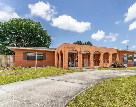 6534 18th Way N St Petersburg FL 33702