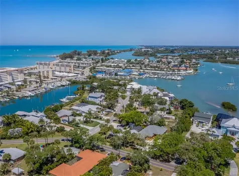 830 Laguna Drive Venice FL 34285