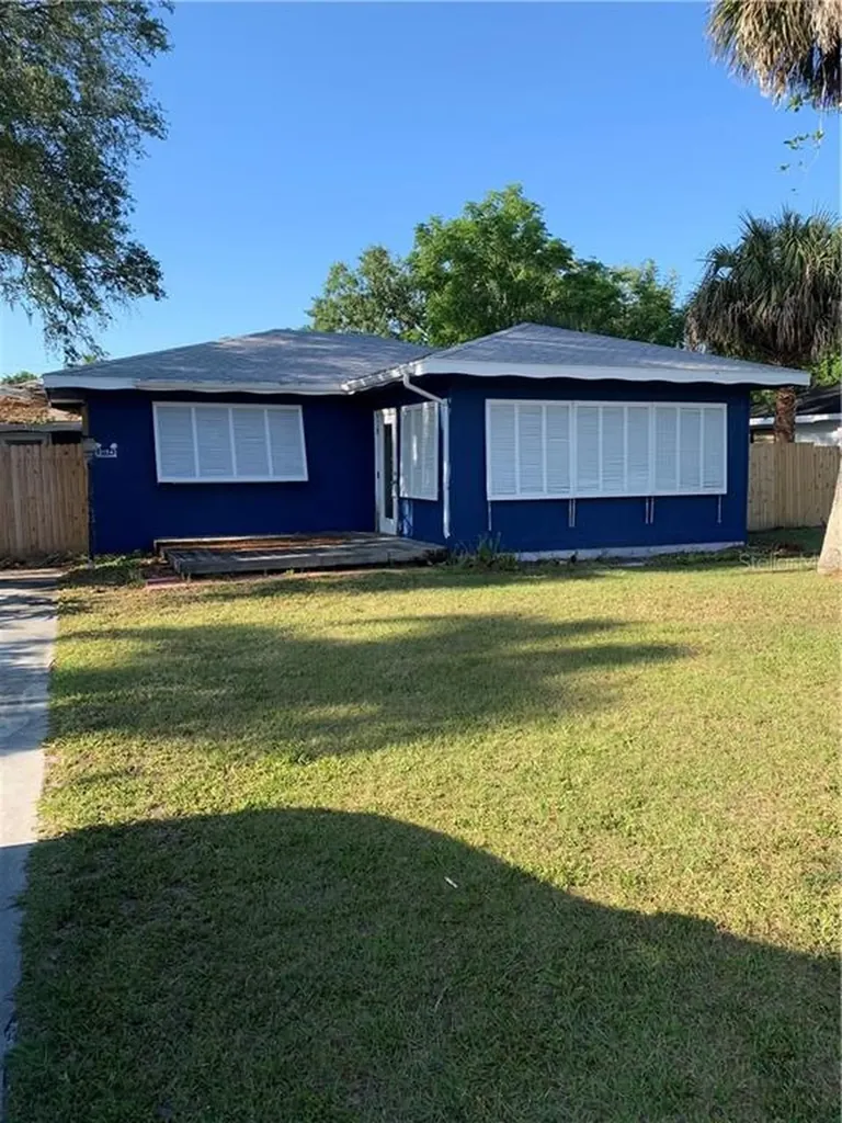 2154 Hillview Street Sarasota FL 34239