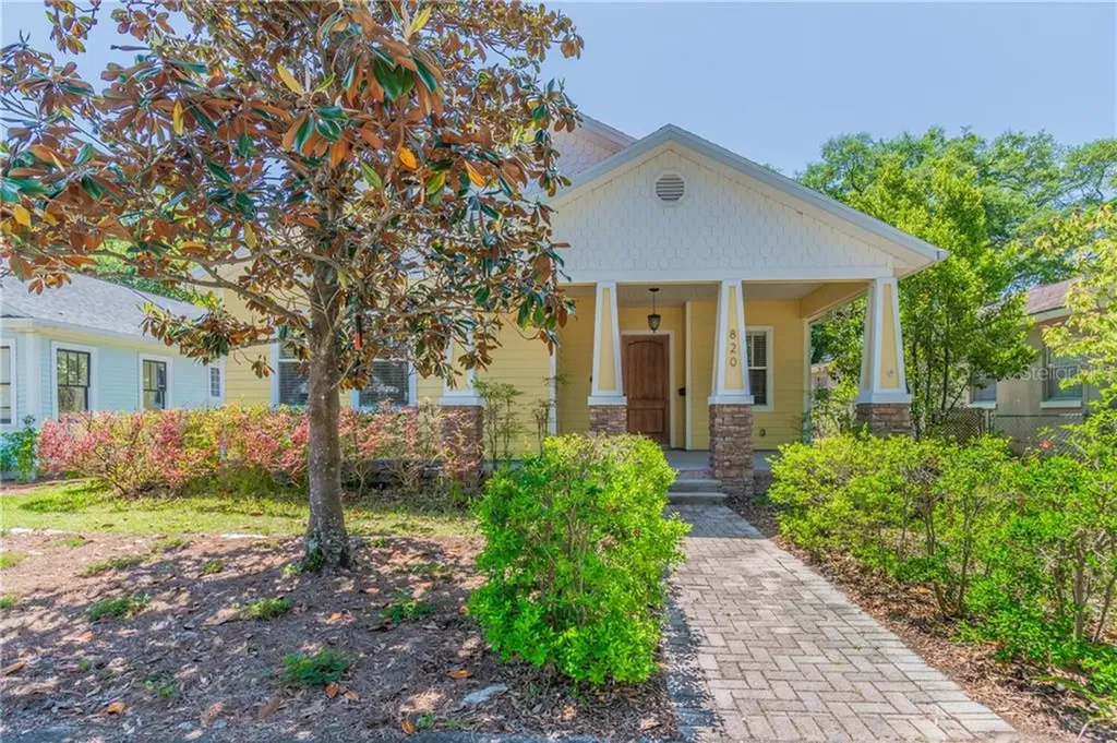 820 W Coral Street Tampa FL 33602