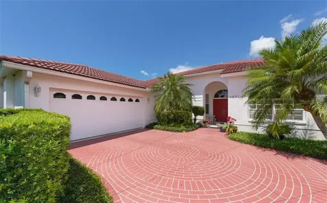 4631 Chase Oaks Drive Sarasota FL 34241