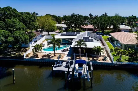 6330 18th Street NE St Petersburg FL 33702