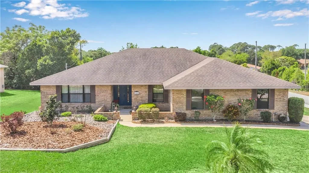 944 Millenbeck Avenue Deltona FL 32725