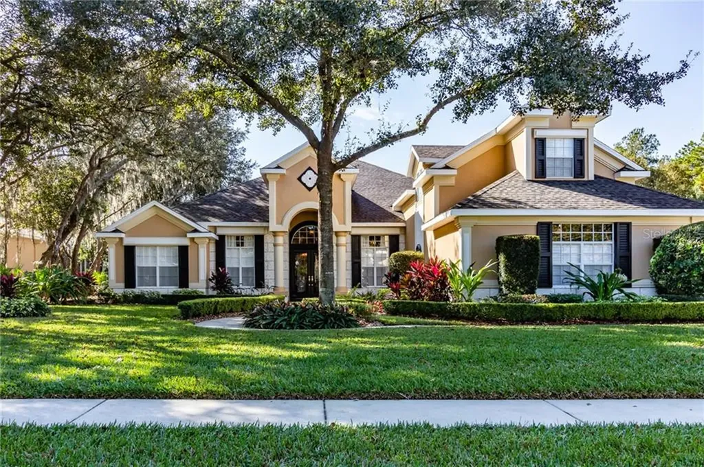 5841 Audubon Manor Boulevard Lithia FL 33547