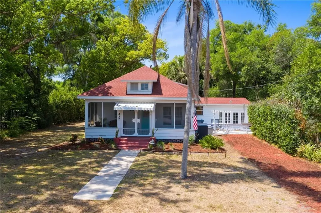 232 2nd Street Geneva FL 32732