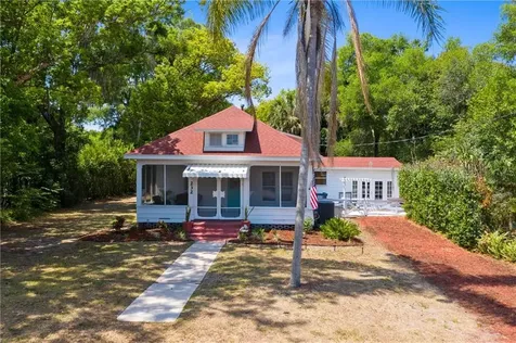 232 2nd Street Geneva FL 32732