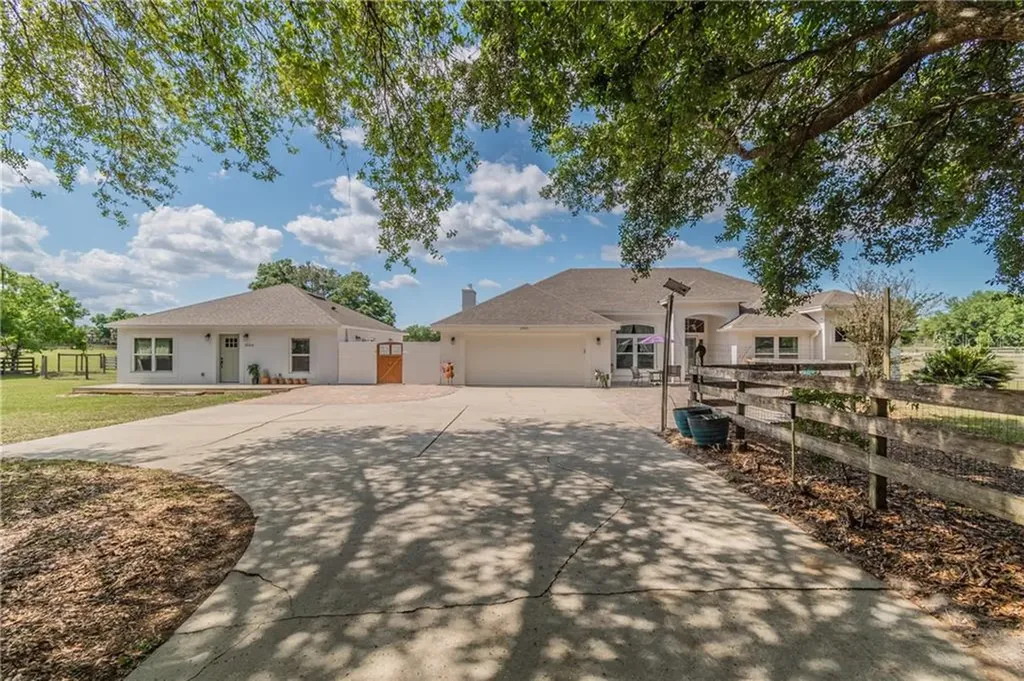 25420 Arundel Way Sorrento FL 32776