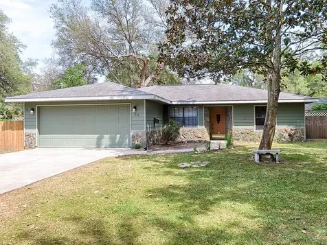 115 S Highland Street Bushnell FL 33513