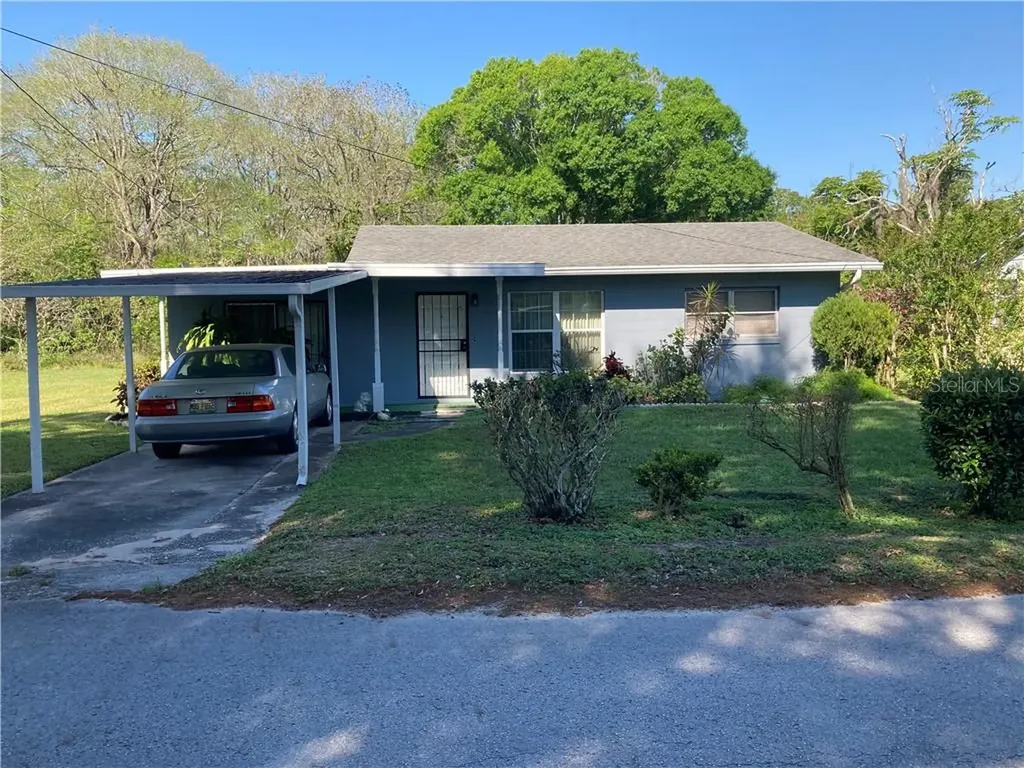 318 1st Avenue Groveland FL 34736