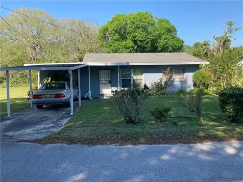 318 1st Avenue Groveland FL 34736