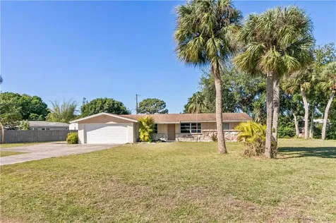 100 Peach Street Venice FL 34285