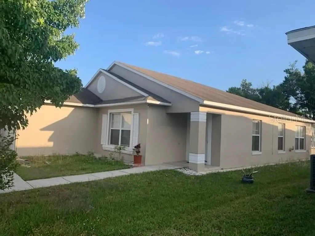 1274 Epson Oaks Way Orlando FL 32837