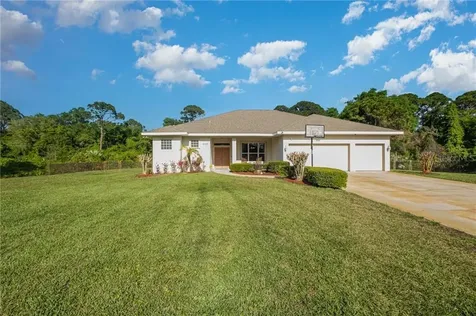 4329 Hunter Road Mims FL 32754